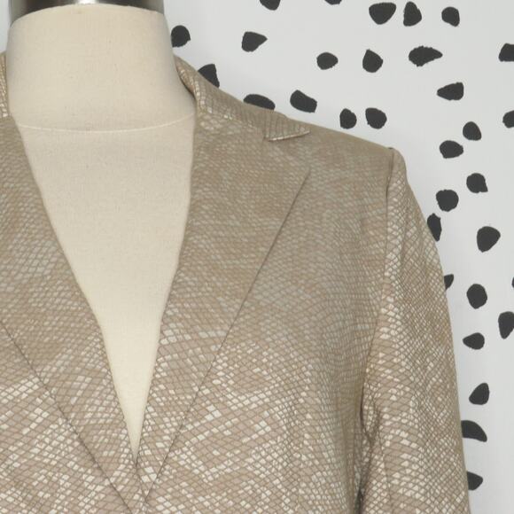 Finders Keepers Neutral Tan Snakeskin Print Olivia Single Button Blazer - Picture 3 of 11
